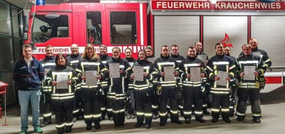 Erfolgreicher Einsatzsanitäter Lehrgang bei der Feuerwehr Krauchenwies